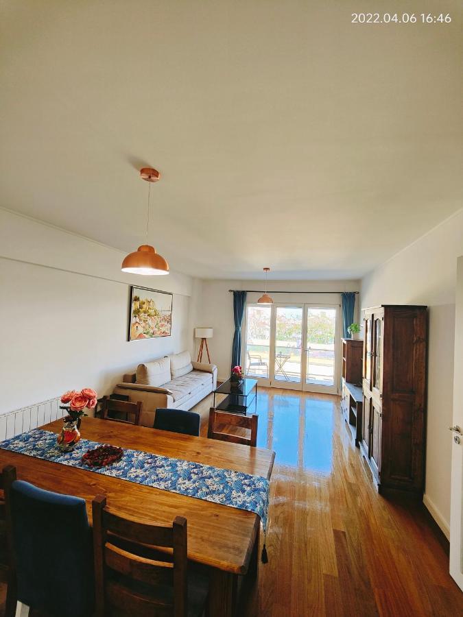Luxury Home In Lisboa Expo Luaran gambar